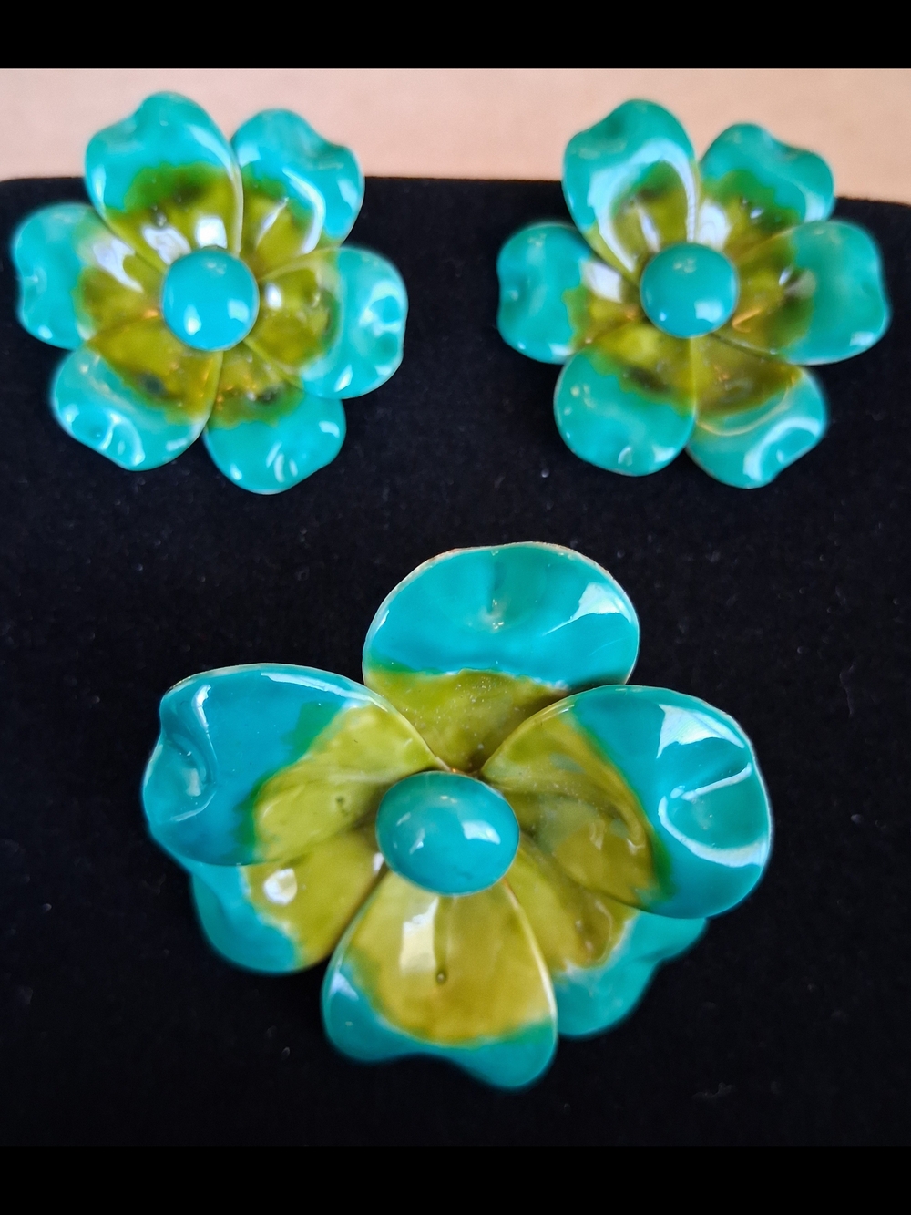 Vintage Turquoise & Olive Floral Enamel Brooch and Clip-On Earring Set
